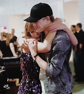 taylor swift, documentary and lqs