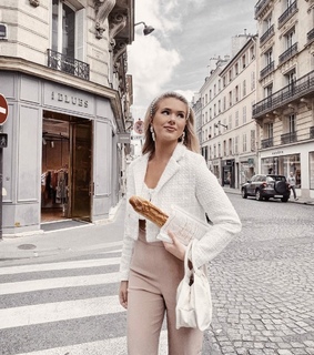 girl, architecture and jewelry