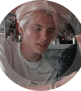 theme, noen and chase