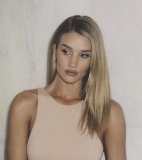 fashion and rosie huntington whiteley