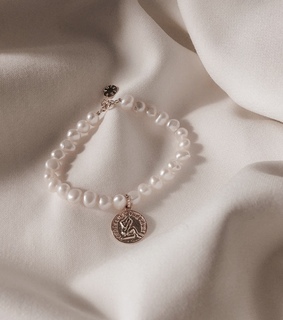 accessories, gold and jewelry