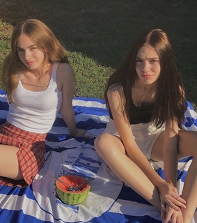 blone, lgbtq and hug