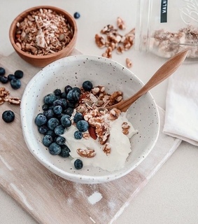 fruts, acaibowl and breakfast