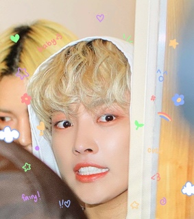 soft, kpop and kim hongjoong