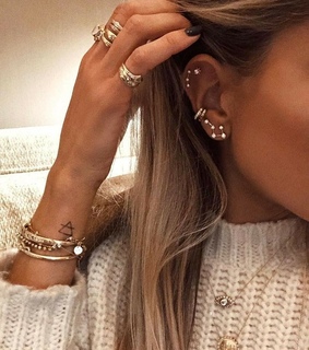 rings, girl and jewelry