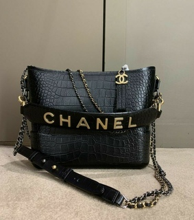 blogger, gold and fashion