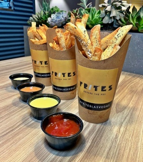 ketchup, yummy and food