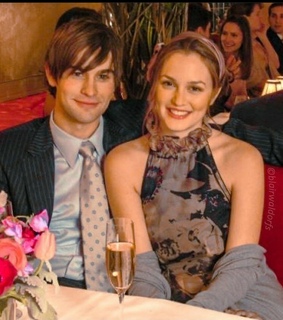 blair waldorf, leighton meester and chace crawford