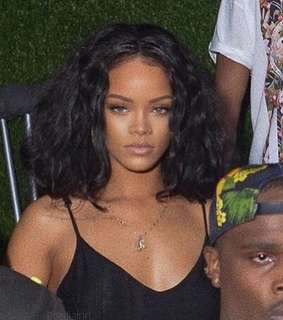 beauty, rihanna robyn fenty and rihanna