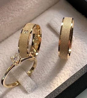 bride, bijoux and bagues