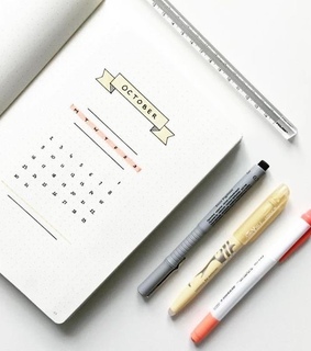 monthly spread, bullet journal and minimalist