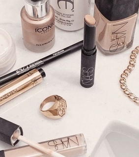 products, accessories and street style