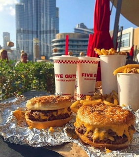 yummy, drinks and lanche