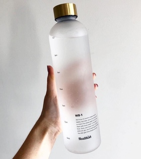 theme, aesthetics and white