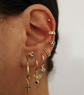 ear piercing, accesories and ear