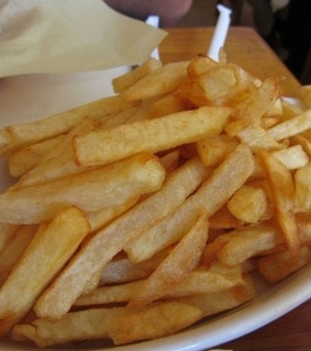 aesthetic, fries and lunch