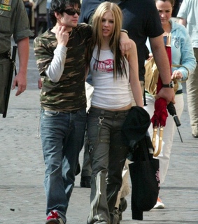 2000s, avril lavigne and y2k