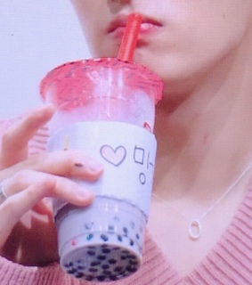 archive, ateez and bubble tea