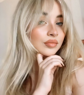 sabrina carpenter themes, girls and celebrities
