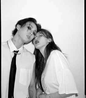 edawn, kim hyuna and hyuna