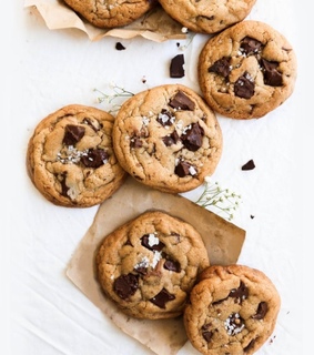 biscuits, delicious and chocolates