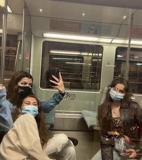 aesthetic, friendship and girls