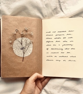 flowers, aesthetic and minimalist