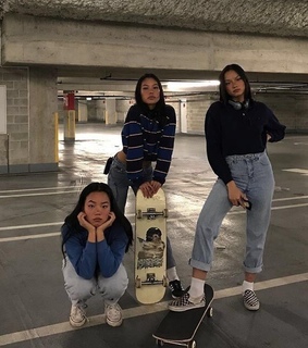 friendship, girls and skate