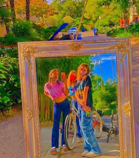 girls, trio and friends