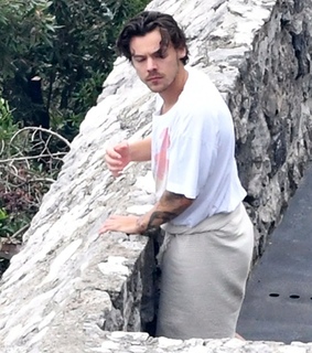 golden, one direction and 1d