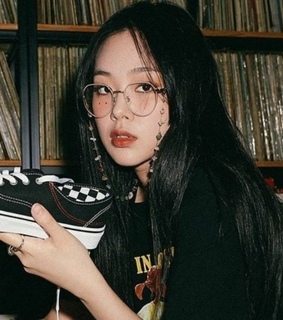 kpop, pretty and idol