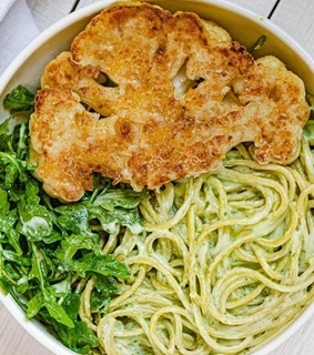 pasta, alimento and amarelo