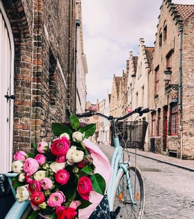 goddess, solitary and travel