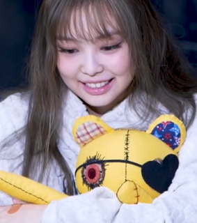 jennie, blackpink icons and kim jennie