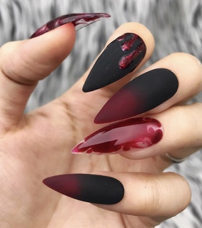 manicure, red and sexy