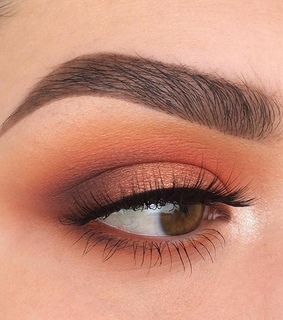 makeup, eyeliner and eyebrows