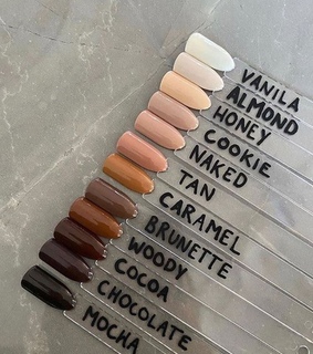 nude, brunette and nails