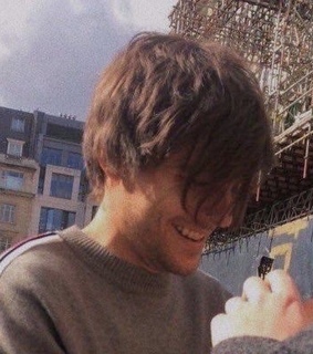 louis tomlinson, one direction and header