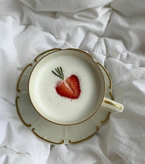 love, strawberry and beauty