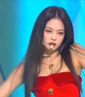jennie, stage and kim