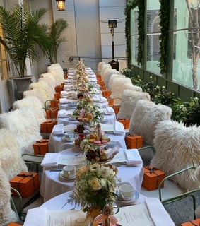table decor, laduree and hermes