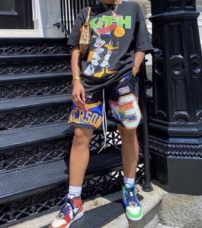 shorts, graphic tees and streetstyle