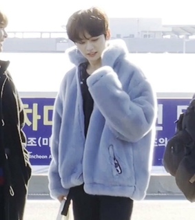 lee know, kpop boys and skz