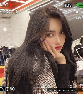 aisha, everglow and kpop