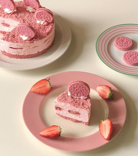 theme, strawberry and pink