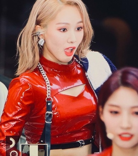 kpop, preview and kim sihyeon