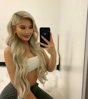 makeup, details and nails