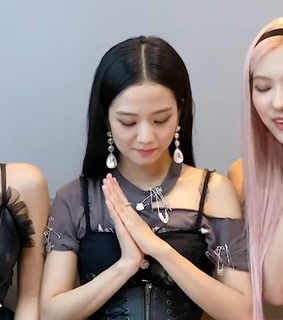 jisoo, blackpink and lq