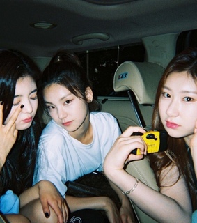 hwang yeji, ggs and choi jisu