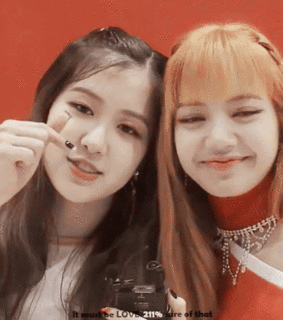 lisa blackpink, Lalisa Manoban and park chaeyoung